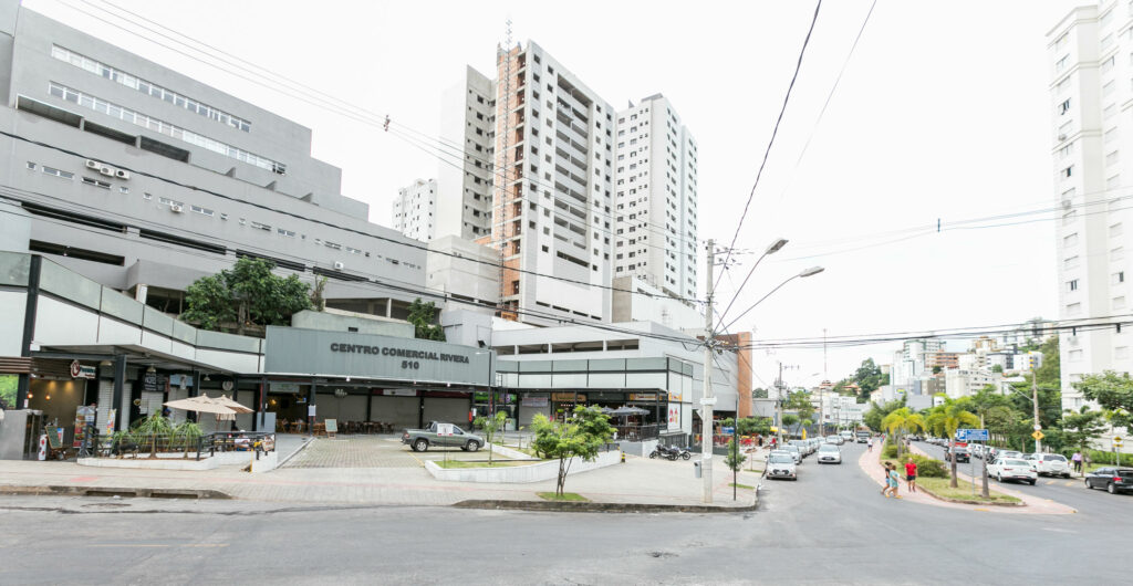 Centro comercial Bairro Buritis - BH