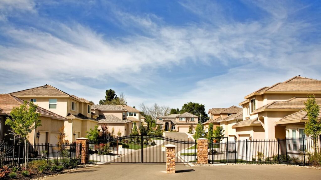 morar-em-condominio-vantagens-desvantagens-como-funciona