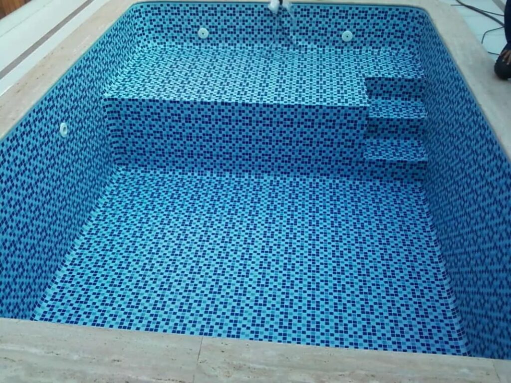 tipos-de-piscina-vinil-material